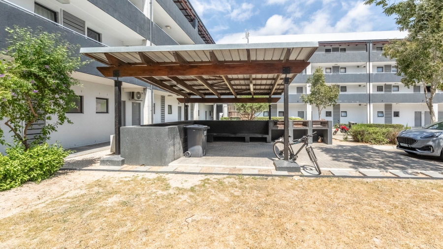 2 Bedroom Property for Sale in Parklands Western Cape